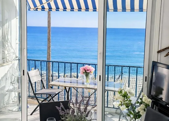 Le Reflet D'azur - Les Pieds Dans L'eau Antibes